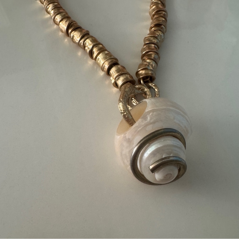Zara Gold Shell Necklace - Picture 5 of 9